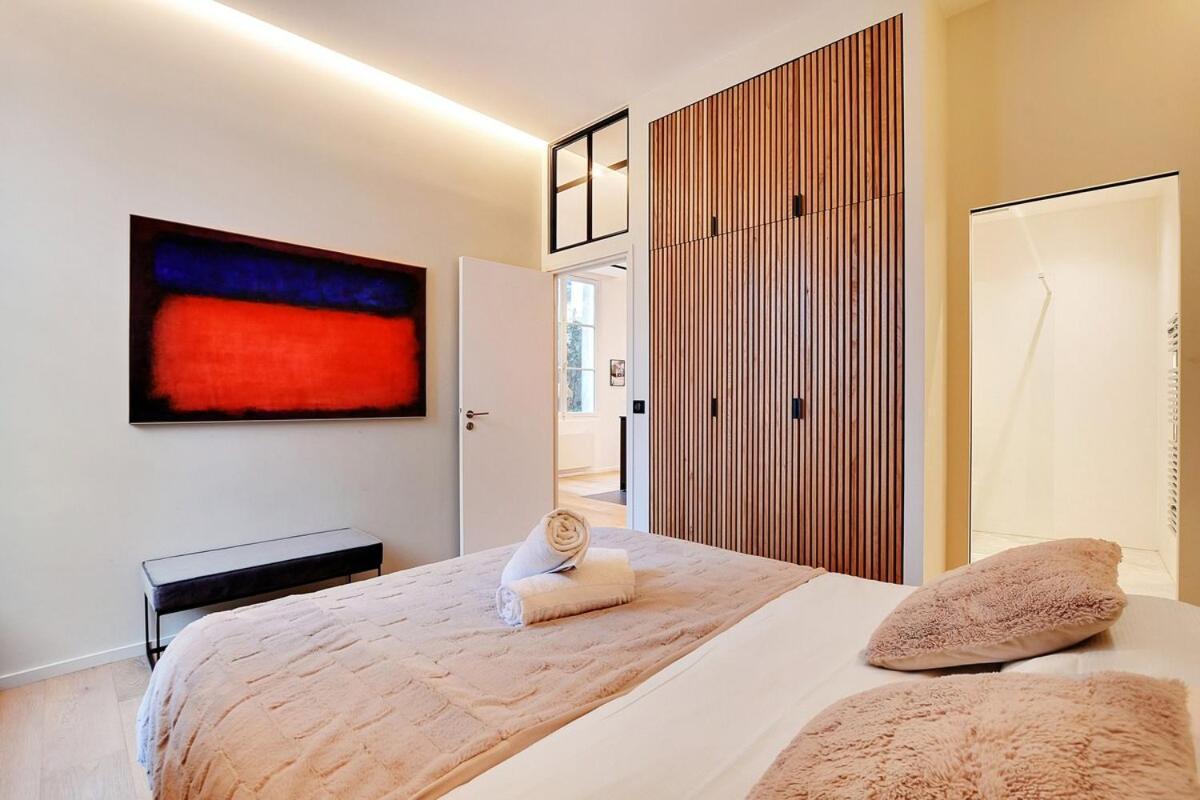 Saint Andre Des Arts Heart Of Design Apartment